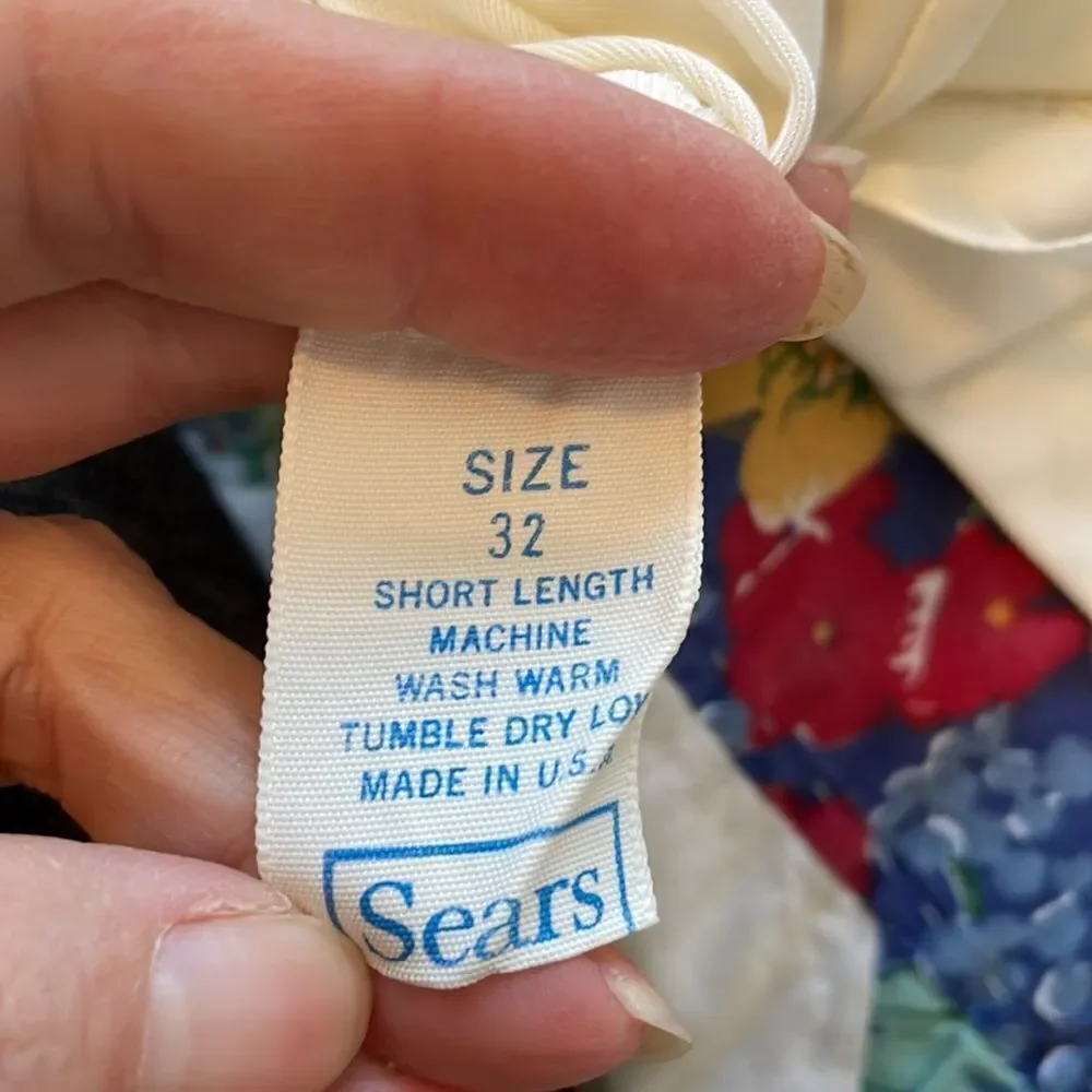 Vtg Sears cream colored nylon full slip - Picture 6 of 7